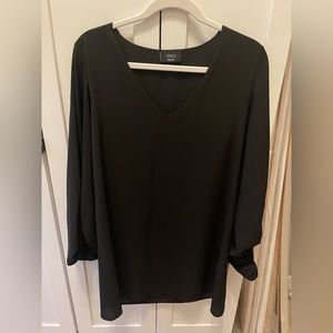 Vici collection black v neck dress